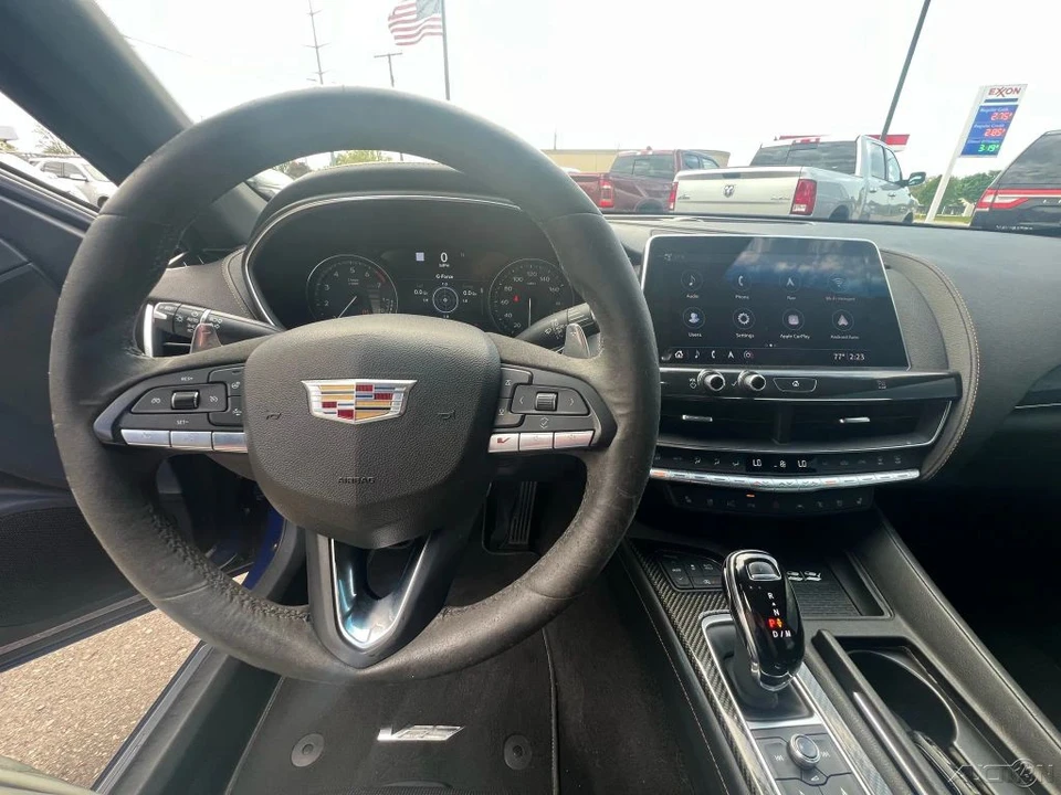 2020 Cadillac CT5-V - Image 19 of 21