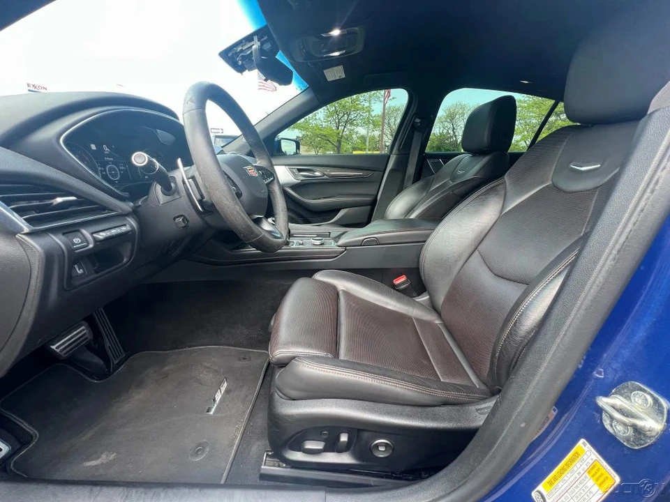 2020 Cadillac CT5-V - Image 17 of 21