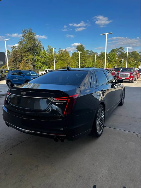 2020 Cadillac CT6-V - Image 6 of 10