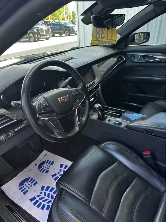 2020 Cadillac CT6-V - Image 2 of 10
