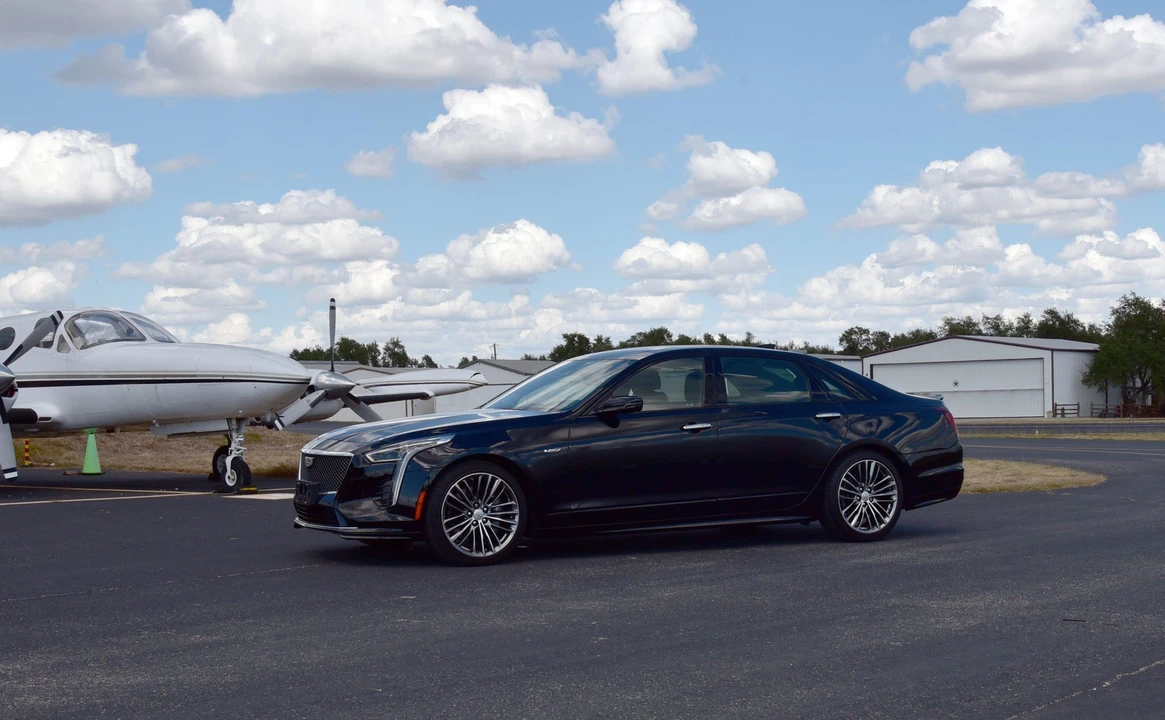 2020 Cadillac CT6-V - Image 2 of 31
