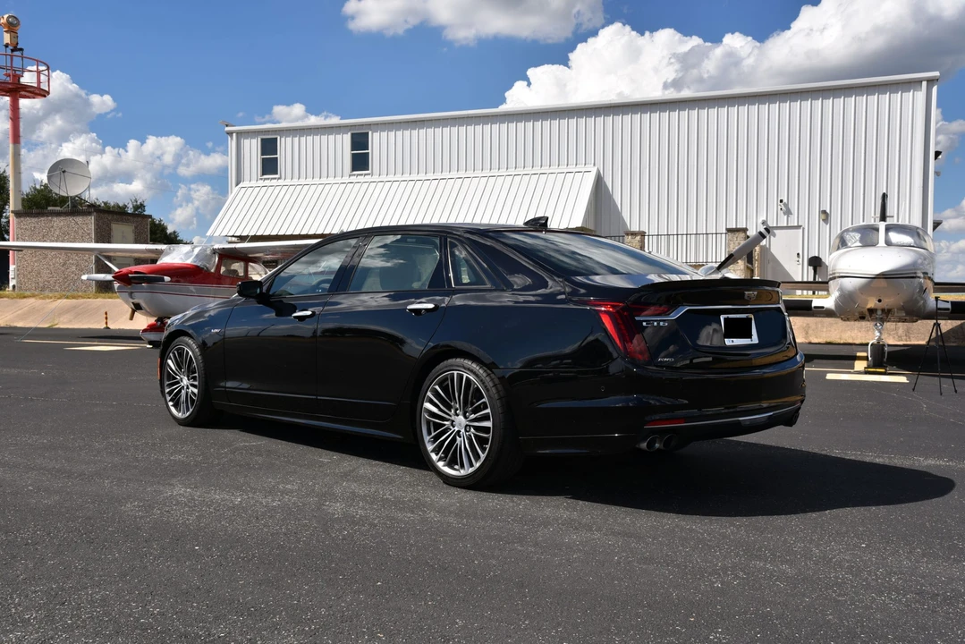 2020 Cadillac CT6-V - Image 13 of 31