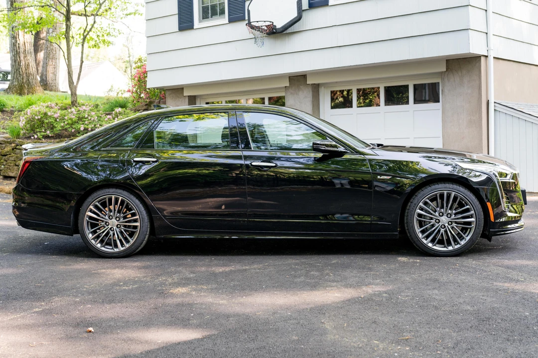 2020 Cadillac CT6-V - Image 3 of 31