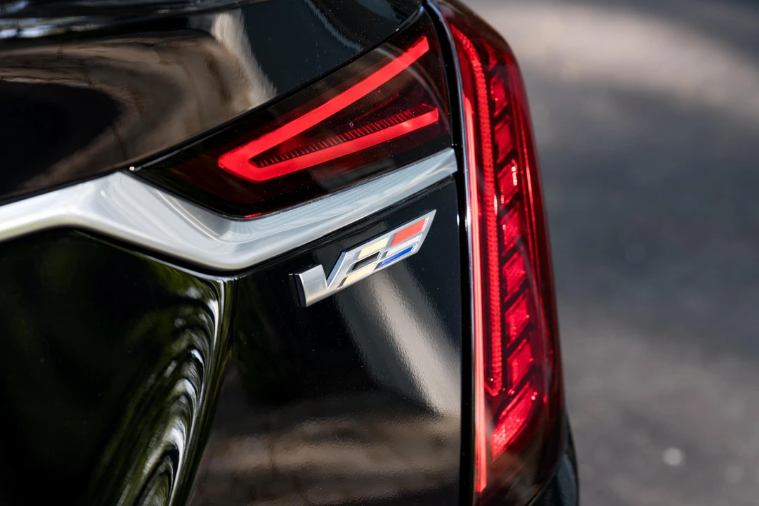 2020 Cadillac CT6-V - Image 14 of 31