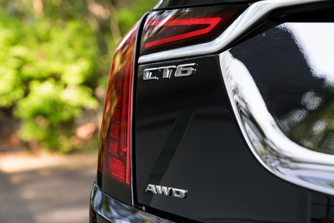 2020 Cadillac CT6-V - Image 12 of 31