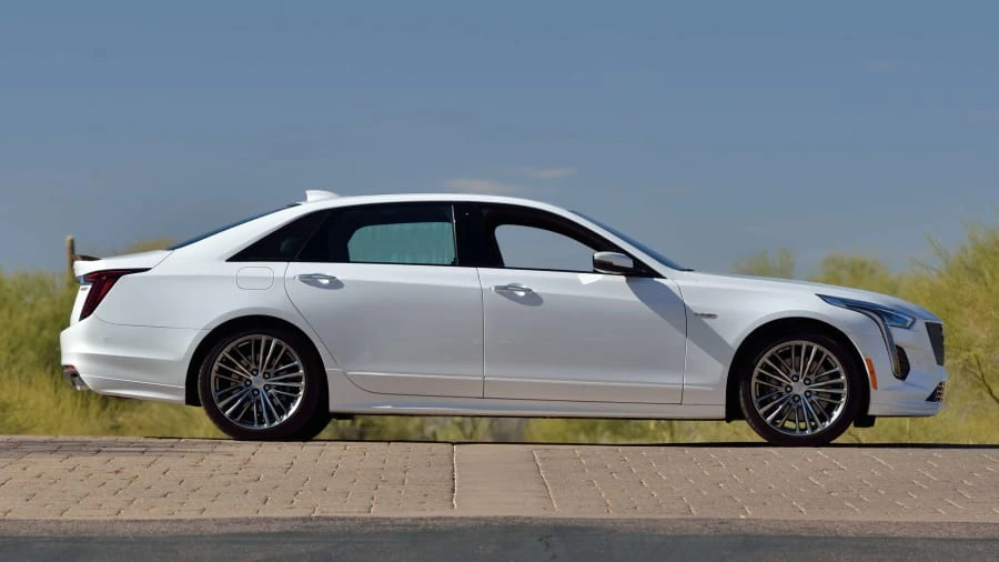 2020 Cadillac CT6-V - Image 2 of 24