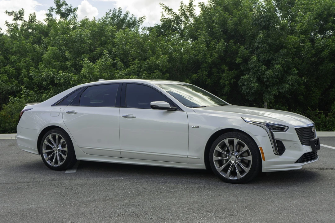 2020 Cadillac CT6-V - Image 18 of 31