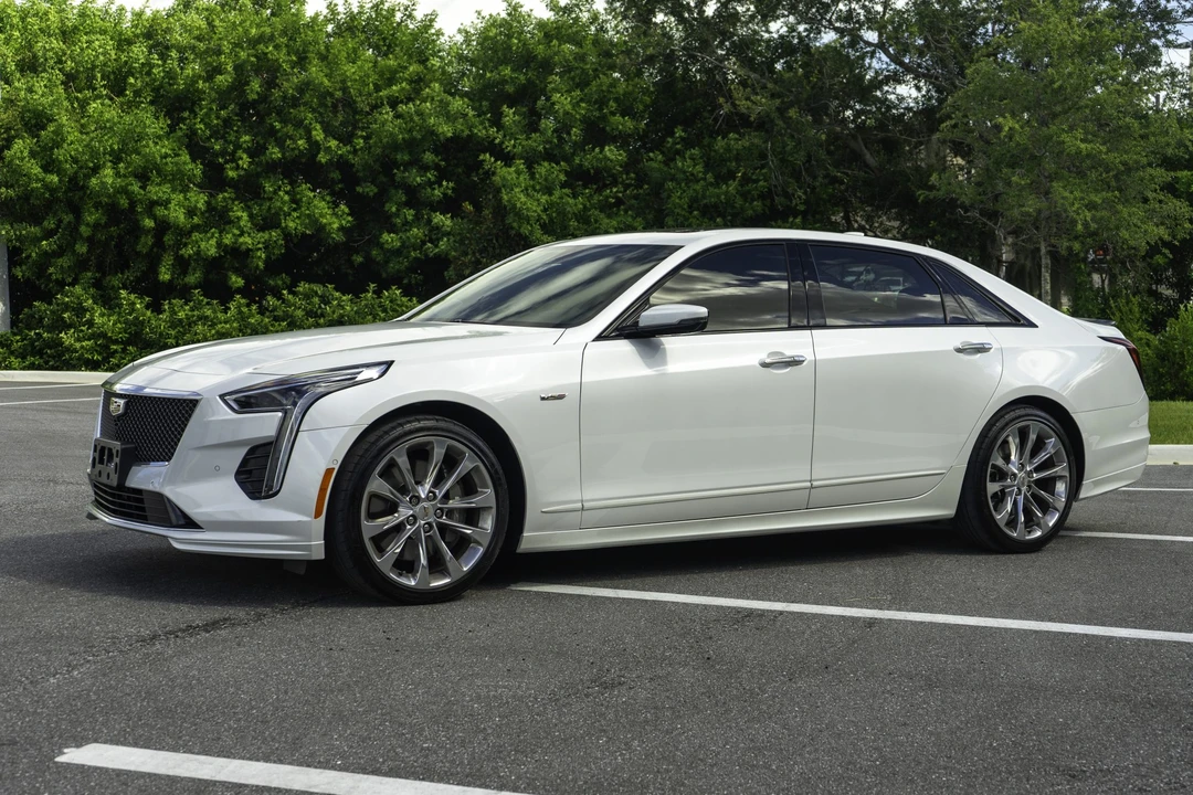 2020 Cadillac CT6-V - Image 2 of 31