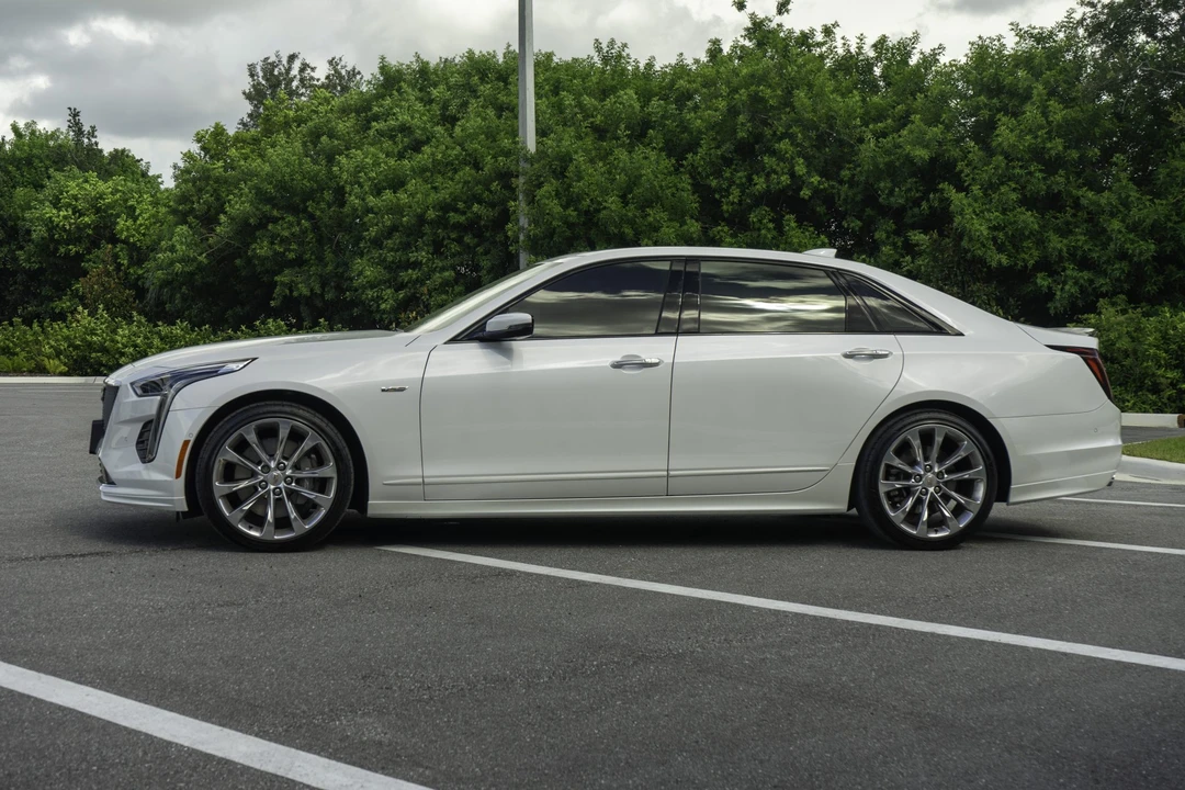 2020 Cadillac CT6-V - Image 27 of 31