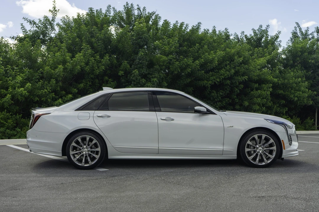 2020 Cadillac CT6-V - Image 20 of 31