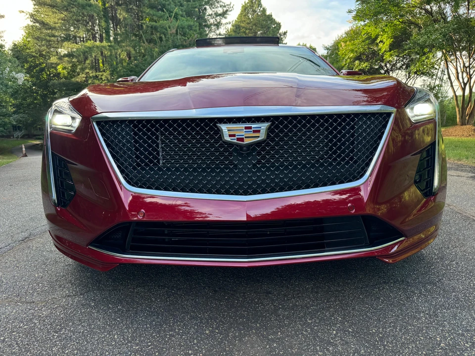 2020 Cadillac CT6-V - Image 8 of 31