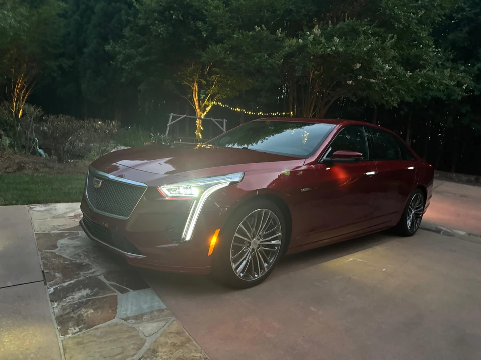 2020 Cadillac CT6-V - Image 9 of 31