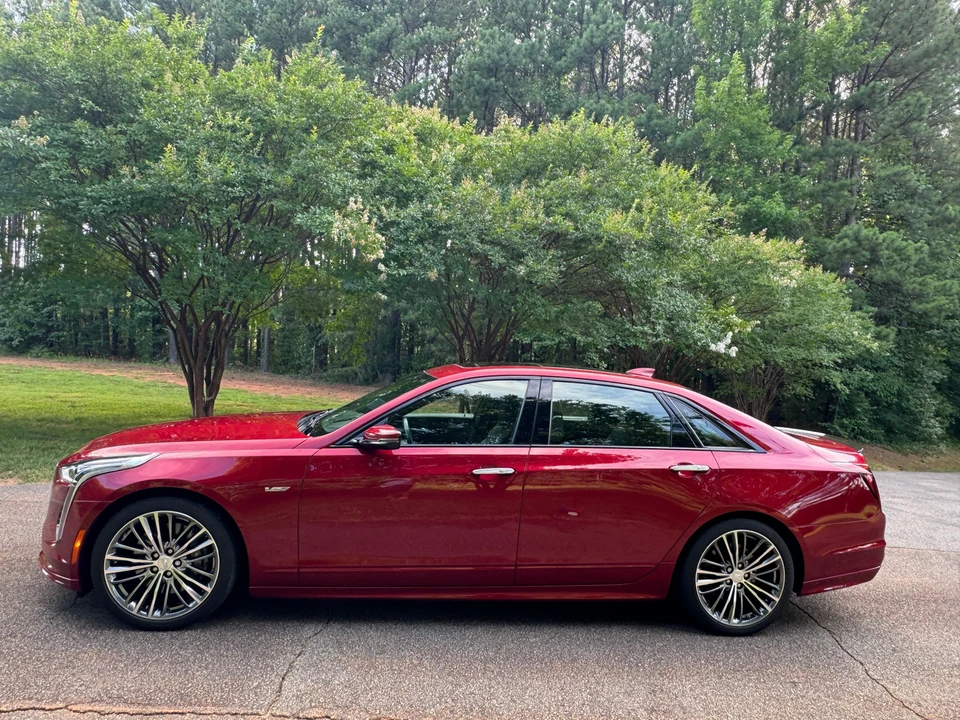 2020 Cadillac CT6-V - Image 11 of 31