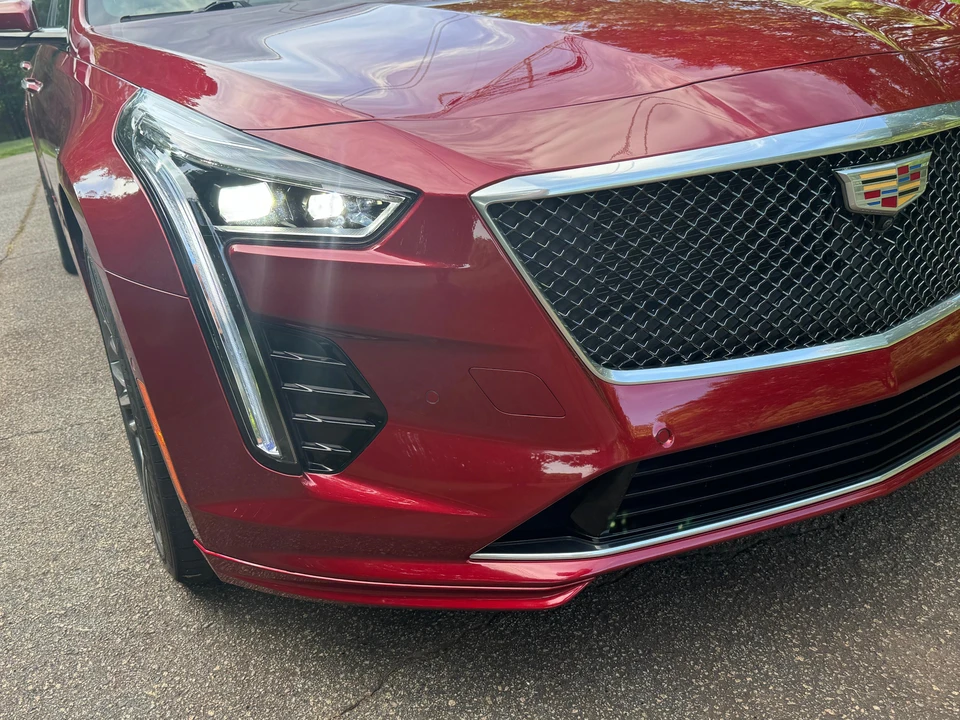 2020 Cadillac CT6-V - Image 18 of 31