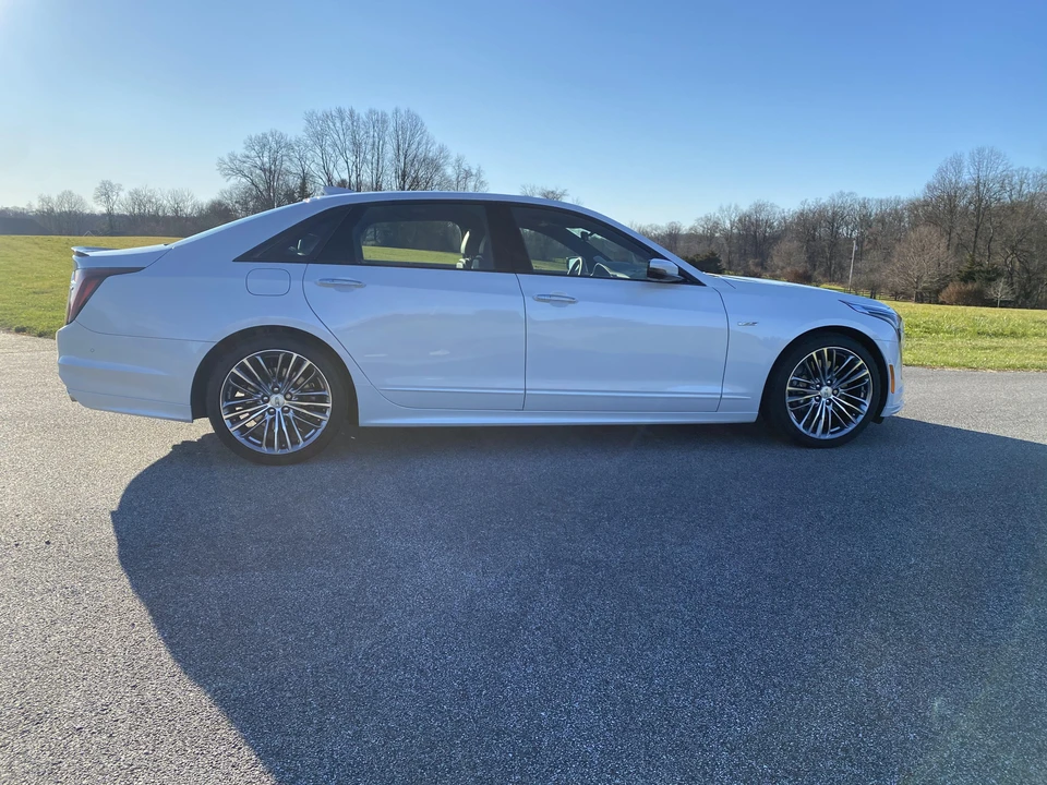 2020 Cadillac CT6-V - Image 14 of 31