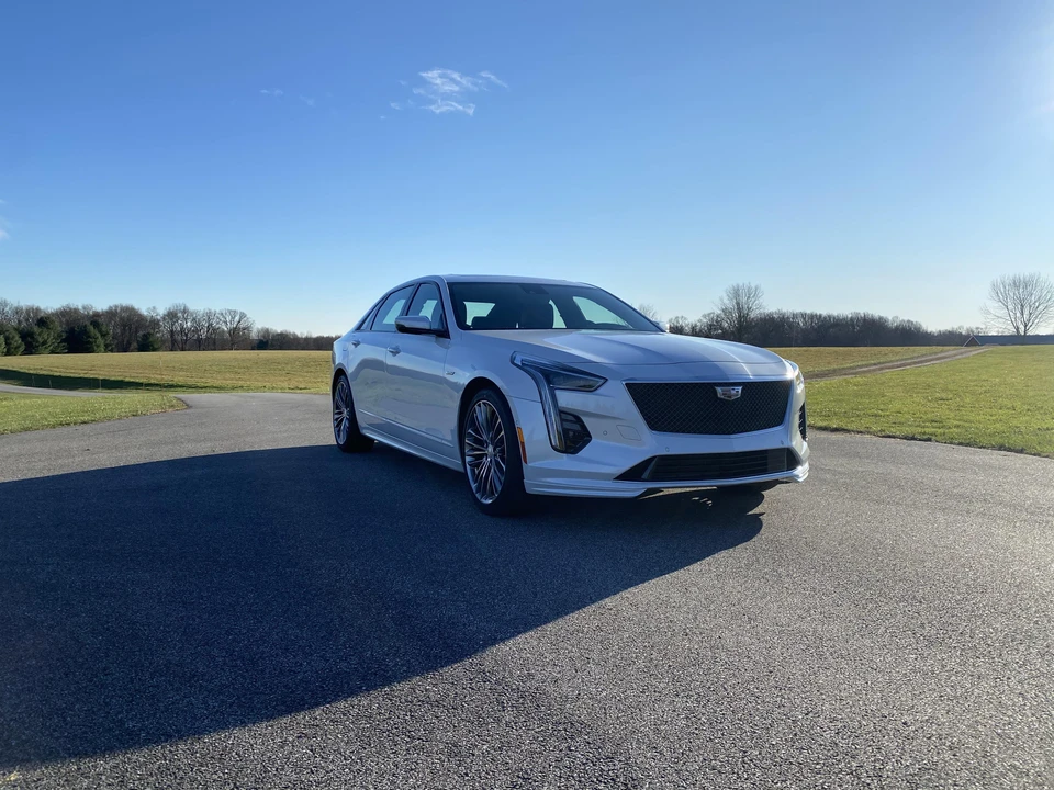 2020 Cadillac CT6-V - Image 15 of 31