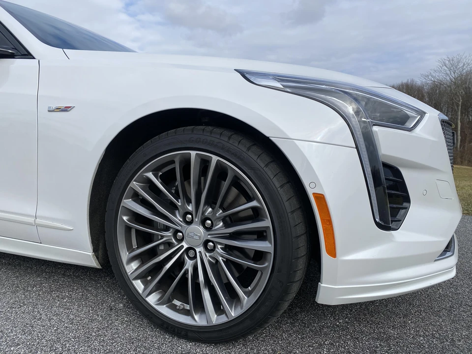 2020 Cadillac CT6-V - Image 19 of 31