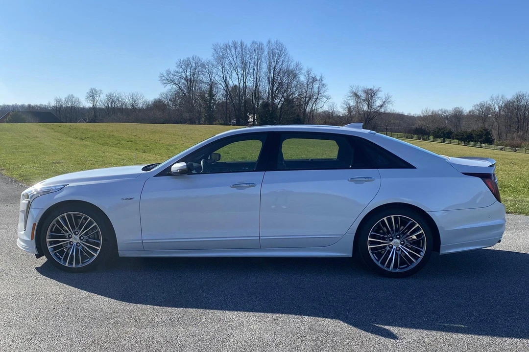 2020 Cadillac CT6-V - Image 9 of 31