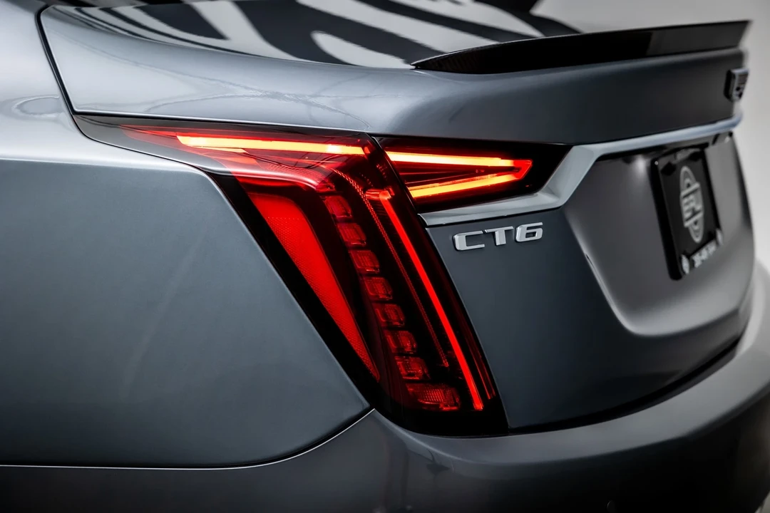 2020 Cadillac CT6-V - Image 13 of 21