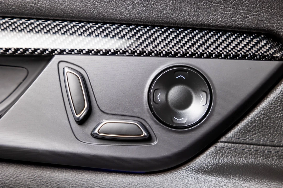 2020 Cadillac CT6-V - Image 16 of 21