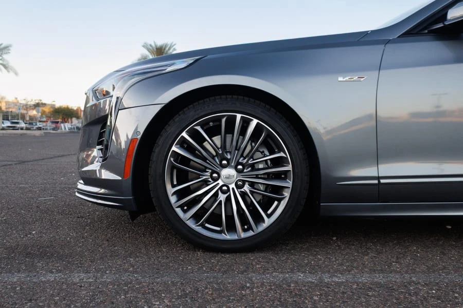 2020 Cadillac CT6-V - Image 15 of 28