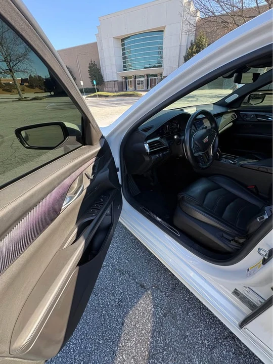 2020 Cadillac CT6-V - Image 9 of 12