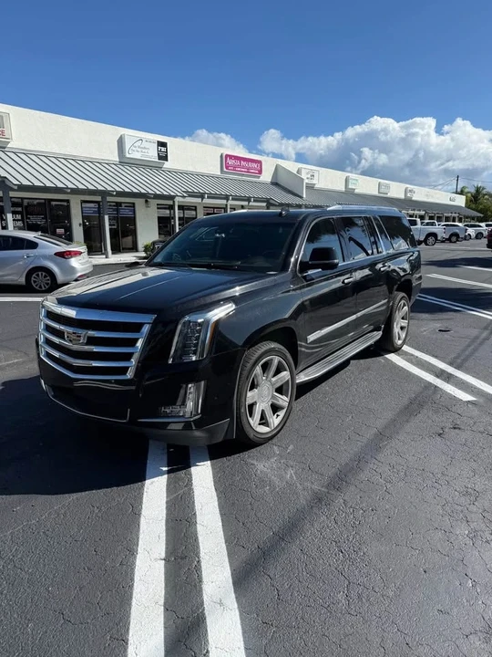2020 Cadillac Escalade 4th Gen - Image 3 of 4