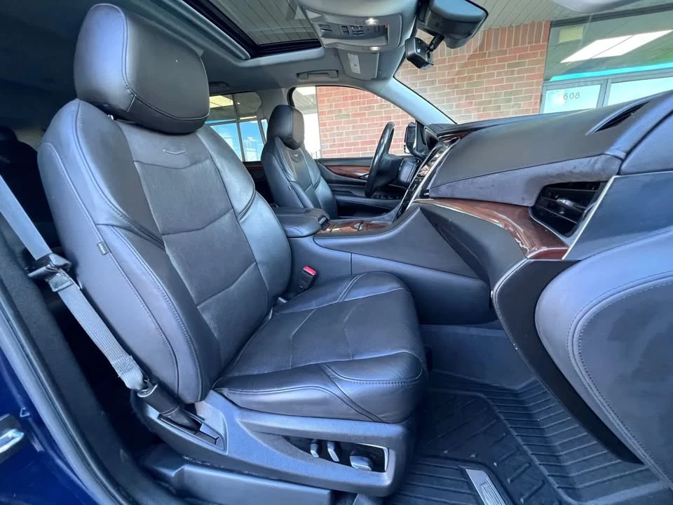 2020 Cadillac Escalade 4th Gen - Image 17 of 20