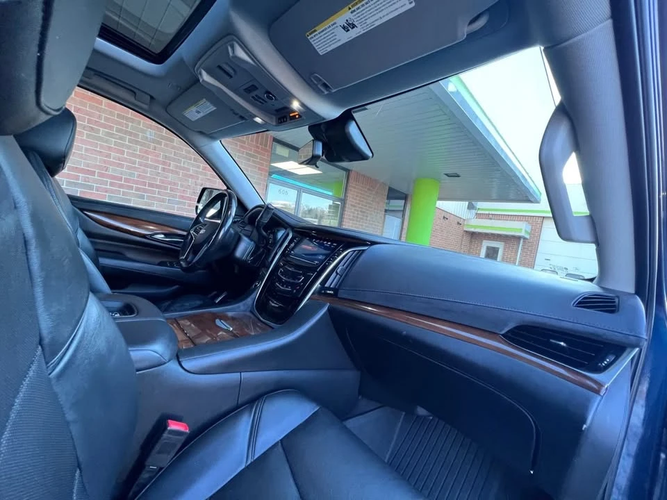 2020 Cadillac Escalade 4th Gen - Image 18 of 20