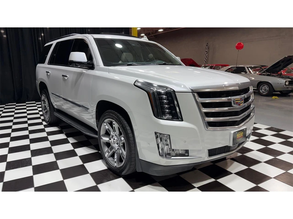 2020 Cadillac Escalade 4th Gen - Image 12 of 31