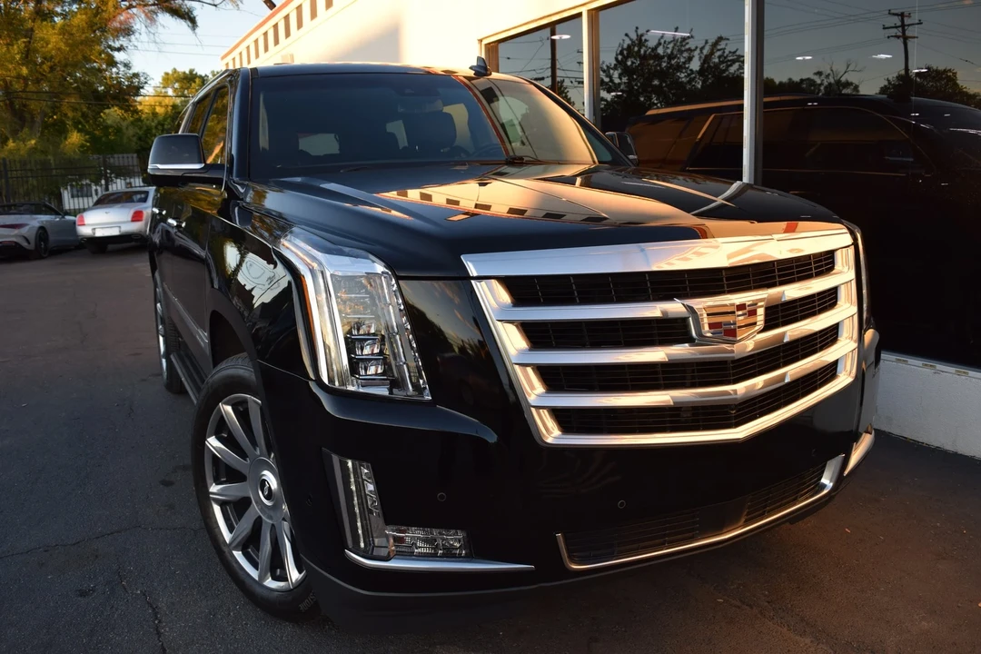 2020 Cadillac Escalade 4th Gen - Image 2 of 21