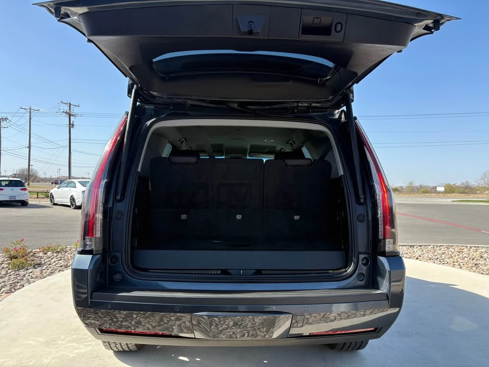 2020 Cadillac Escalade 4th Gen - Image 4 of 8