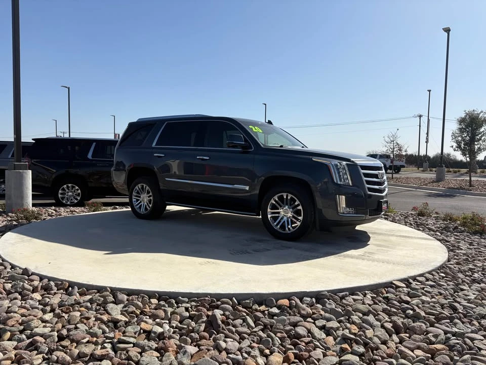 2020 Cadillac Escalade 4th Gen - Image 2 of 8