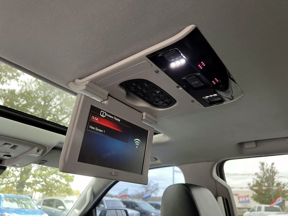 2020 Cadillac Escalade 4th Gen - Image 19 of 21