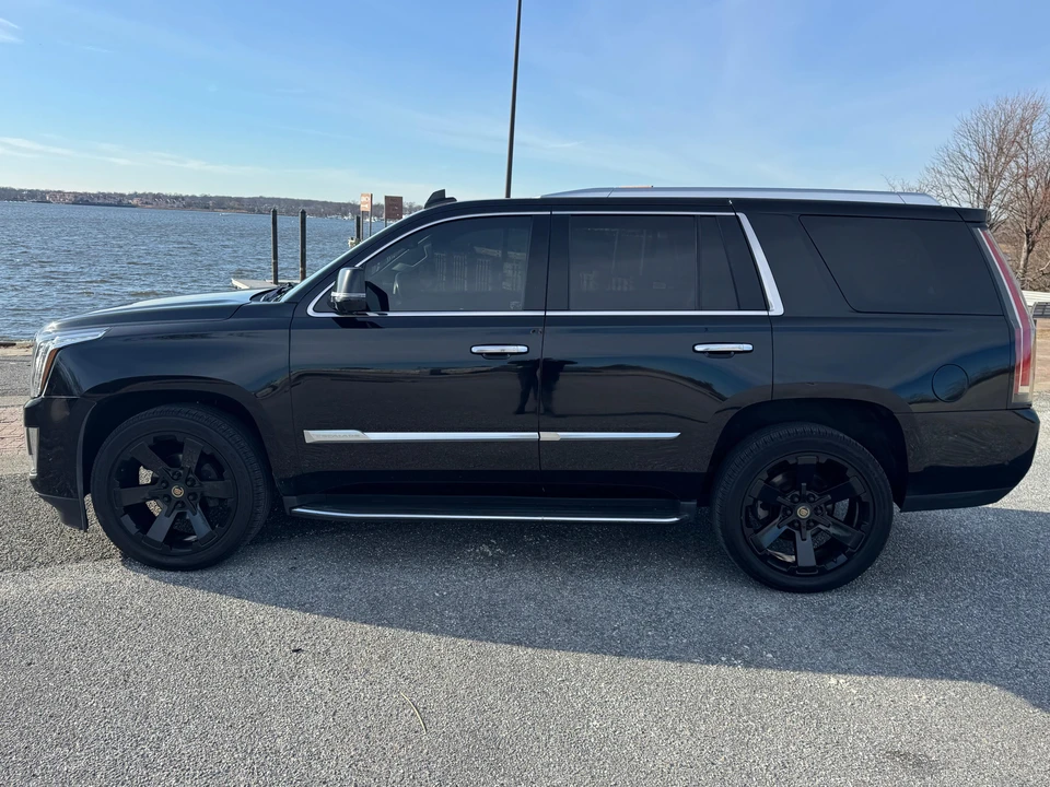 2020 Cadillac Escalade 4th Gen - Image 8 of 31