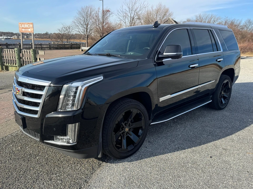 2020 Cadillac Escalade 4th Gen - Image 7 of 31