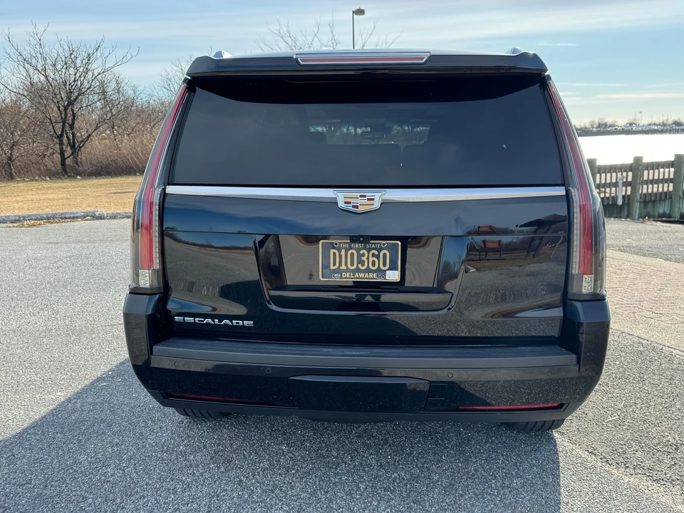 2020 Cadillac Escalade 4th Gen - Image 10 of 31