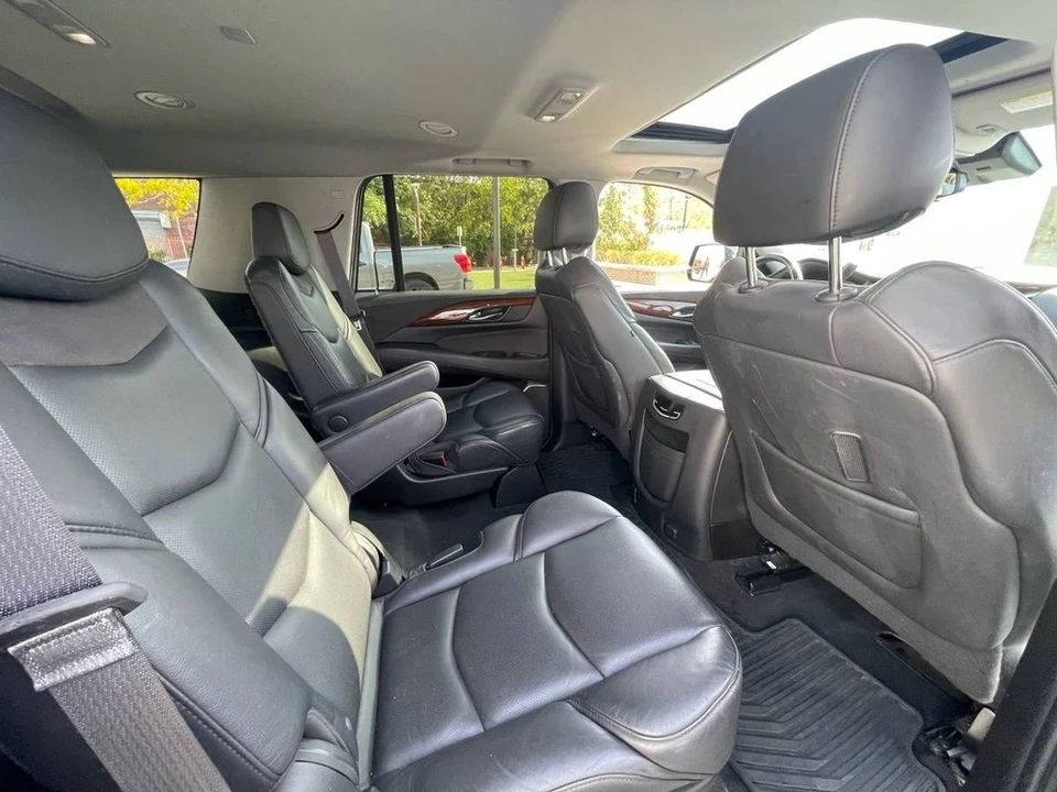2020 Cadillac Escalade 4th Gen - Image 16 of 19
