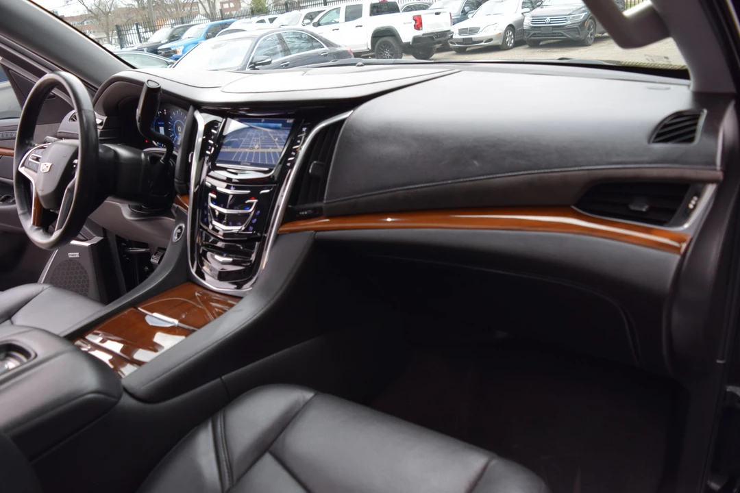 2020 Cadillac Escalade 4th Gen - Image 19 of 21