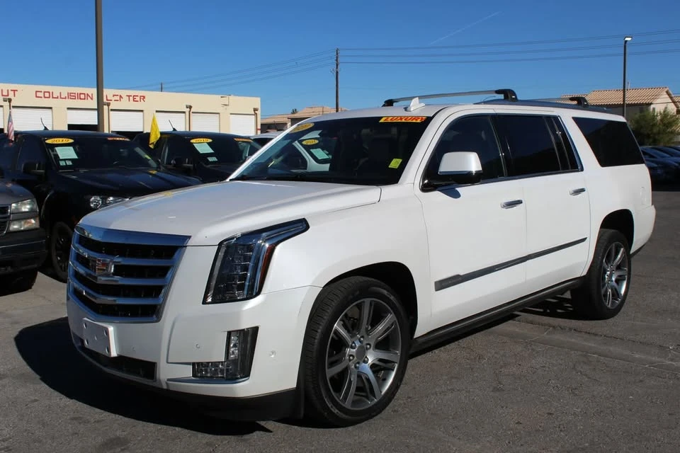 2020 Cadillac Escalade 4th Gen - Image 2 of 20