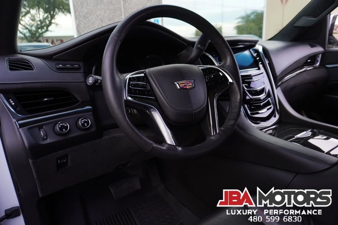 2020 Cadillac Escalade 4th Gen - Image 5 of 12