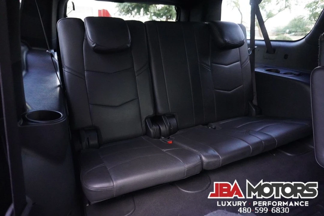 2020 Cadillac Escalade 4th Gen - Image 8 of 12