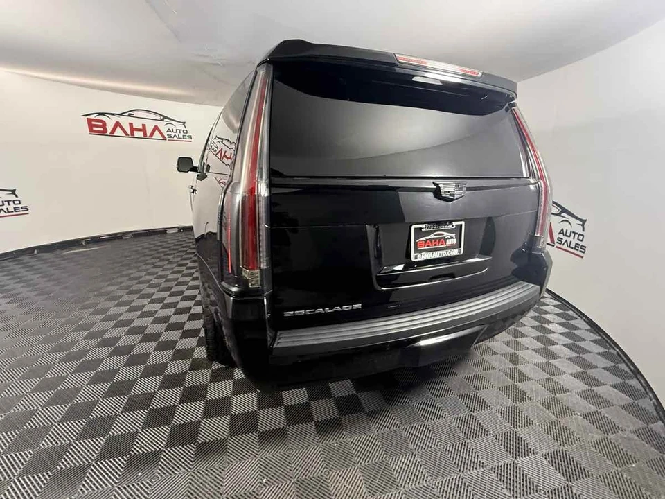 2020 Cadillac Escalade 4th Gen - Image 9 of 31