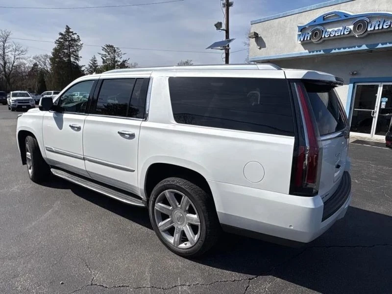 2020 Cadillac Escalade 4th Gen - Image 4 of 12