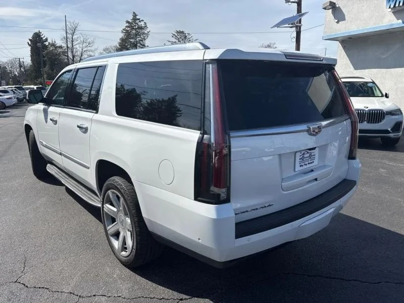 2020 Cadillac Escalade 4th Gen - Image 5 of 12
