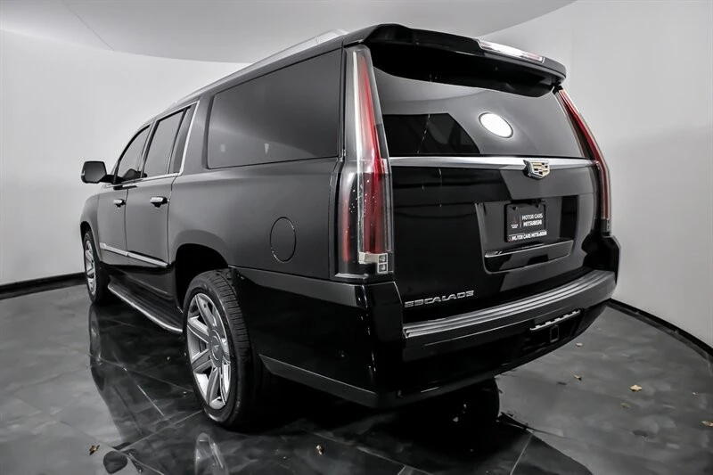 2020 Cadillac Escalade 4th Gen - Image 8 of 21