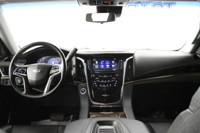 2020 Cadillac Escalade 4th Gen - Image 11 of 12