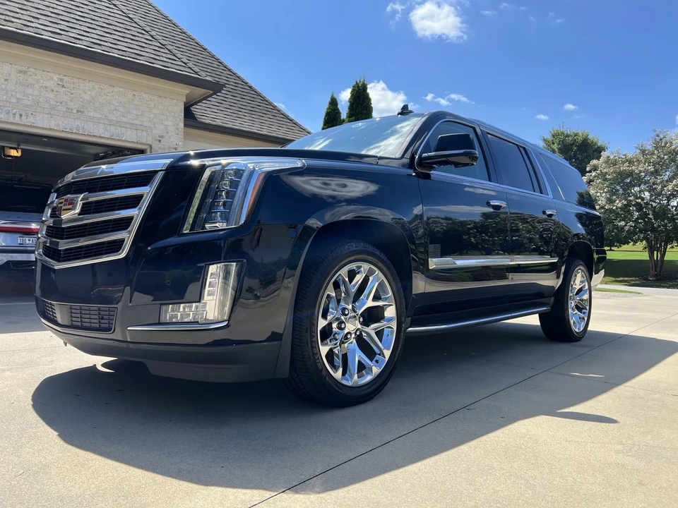 2020 Cadillac Escalade 4th Gen - Image 5 of 21