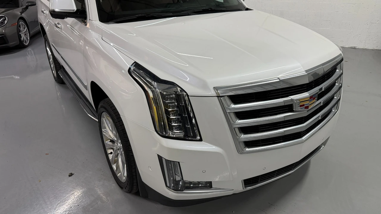 2020 Cadillac Escalade 4th Gen - Image 3 of 21