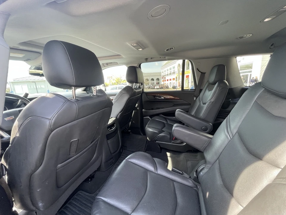 2020 Cadillac Escalade 4th Gen - Image 13 of 17
